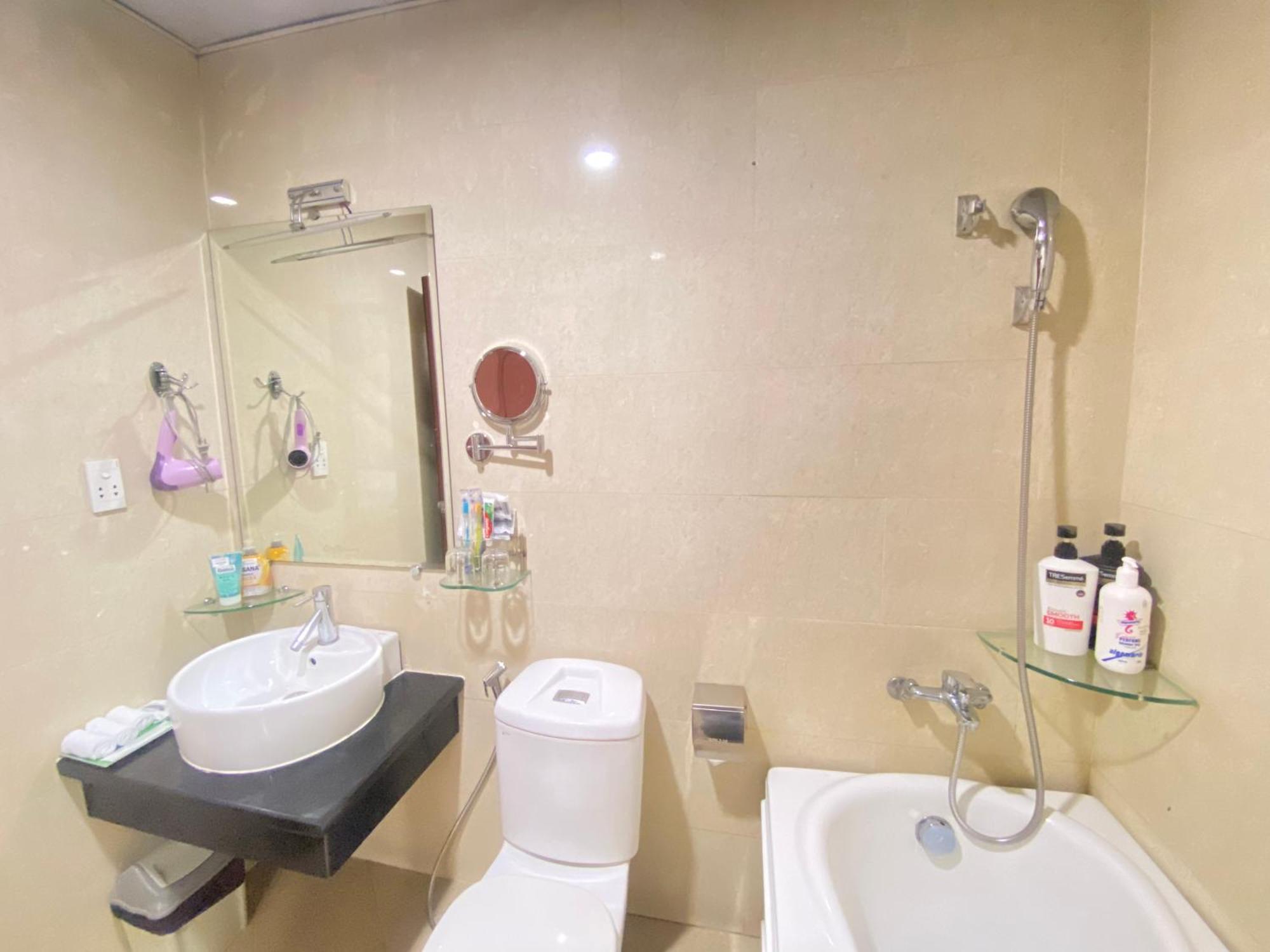 A25 Hotel - 13 Bui Thi Xuan Ho Si Minh-város Kültér fotó